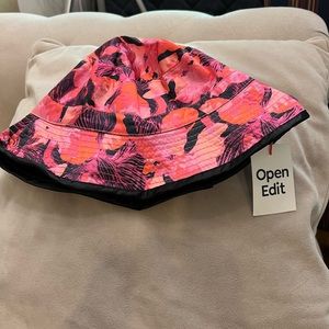 Open edit bucket hat